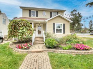 799 Irvin St, Plymouth, MI 48170