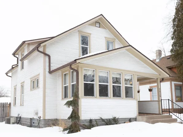 2619 James Ave N, Minneapolis, MN 55411