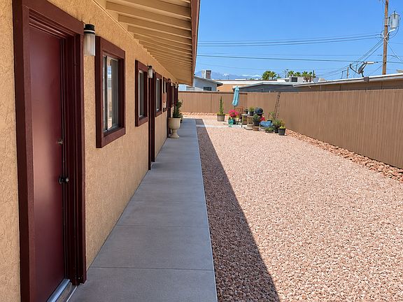 2nd image of 2521 Bassler St APT 3