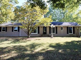 330 Womack Rd, Portland, TN 37148