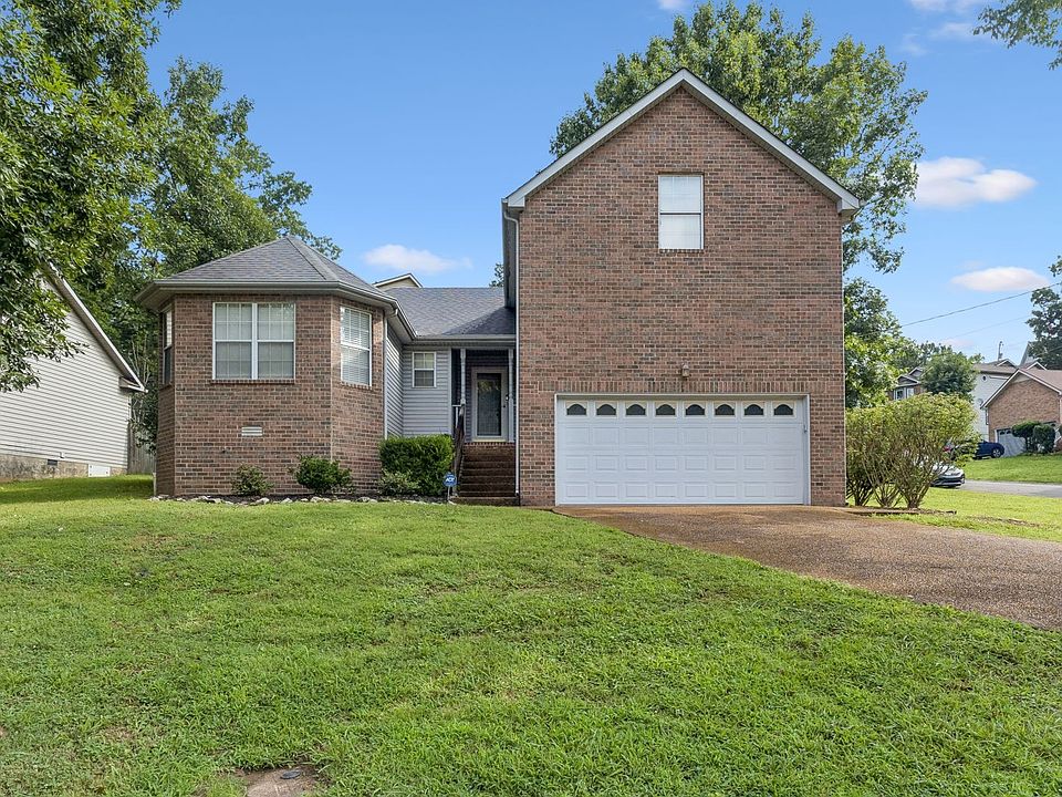 1st image of 768 Dover Glen Dr