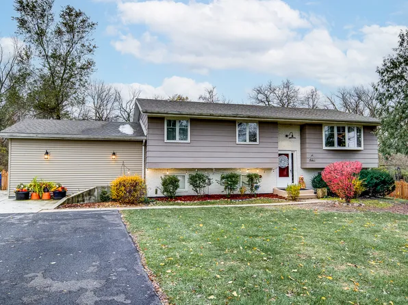 4329 Kildare Ct, Matteson, IL 60443