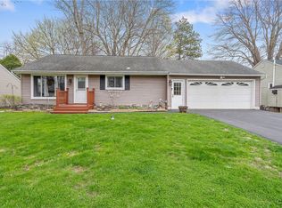 20 Frawley Dr, Baldwinsville, NY 13027
