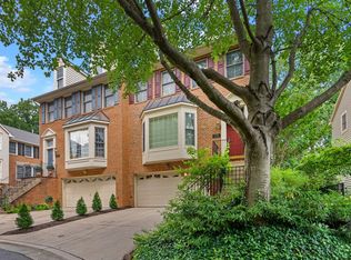11351 Morning Gate Dr, Rockville, MD 20852