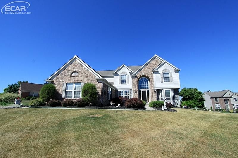 1st image of 9040 Newcastle Ct