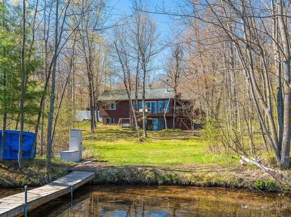 N4371 Red Oak Ln, Stone Lake, WI 54876