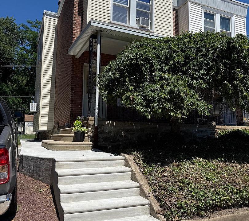 1st image of 7038 Shelbourne St