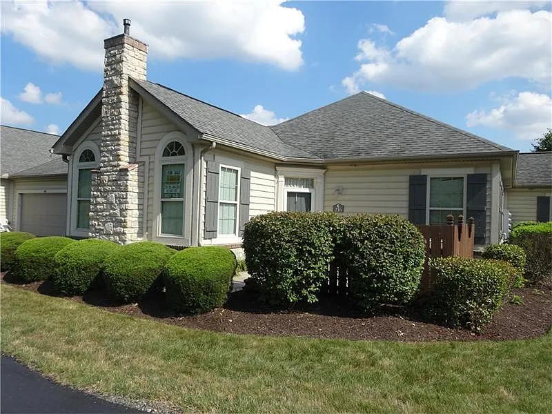 216 Glen Arden Cir photo 1