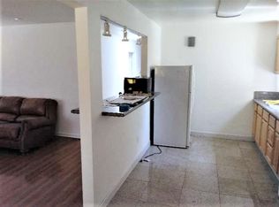 460 Highlander Dr, Riverside, CA 92507