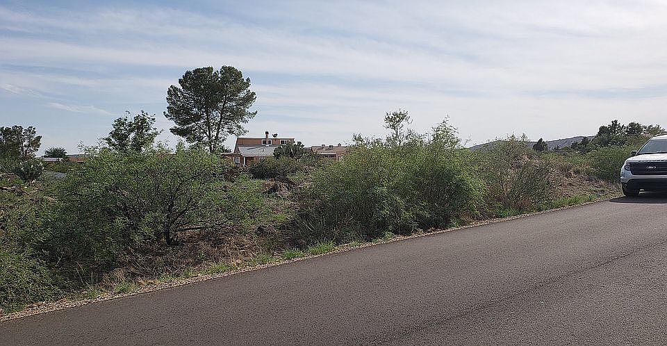 2nd image of 20251 E Cactus Wren Dr