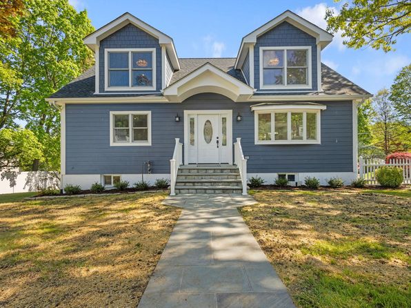 113 Walter Avenue, Thornwood, NY 10594