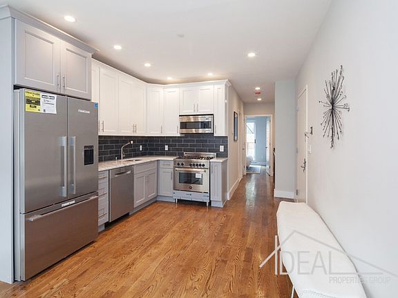4th image of 171 Lexington Ave #1