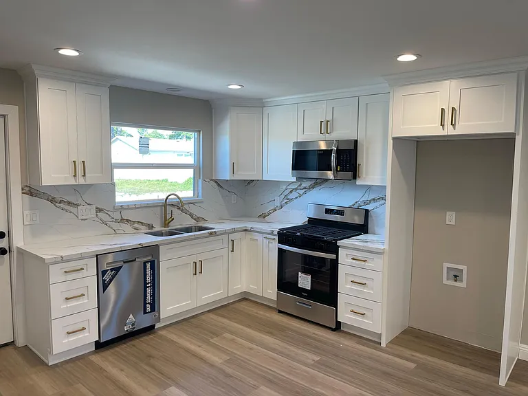 263 Olive St — Photo 4