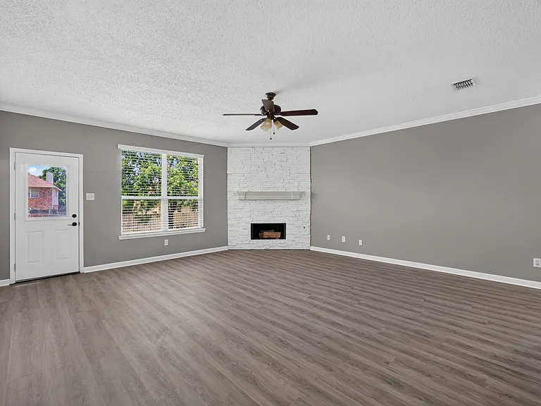 1531 Timber Ridge Dr — Photo 11