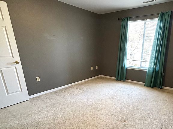 4th image of 338 W Saginaw St Unit 36