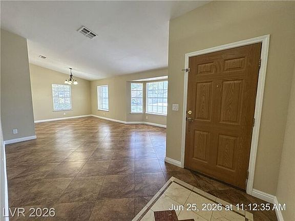 5th image of 7931 Stone Wall Dr