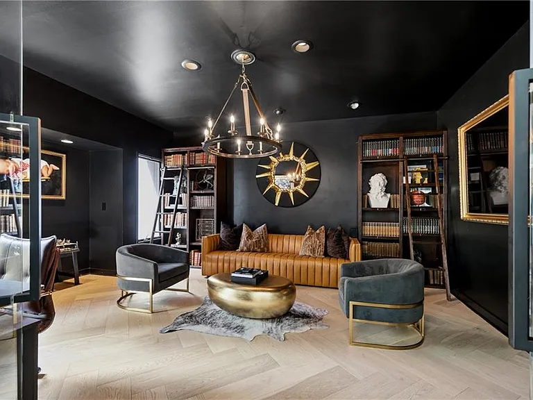 13 Heards Overlook Ct — Photo 11