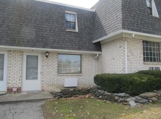 12 Princeton Ter, Greenfield, MA 01301