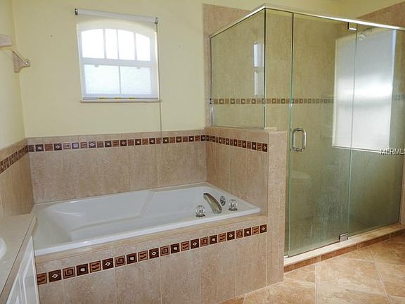5th image of 10535 Cedar Forest Cir