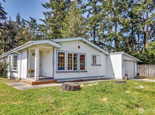 2252 Towne Point Ave, Port Townsend, WA 98368
