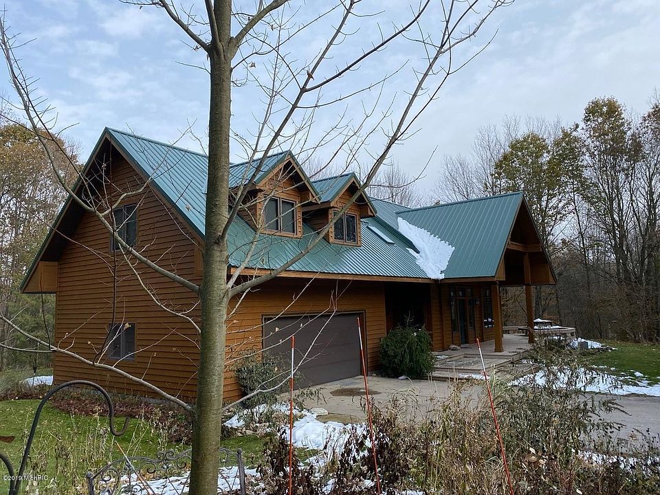 1st image of 2231 W East Hills Dr