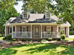 129 Little Hampton Dr, Irmo, SC 29063