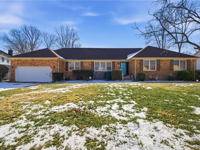 904 Stockbridge Dr, Virginia Beach, VA, 23464