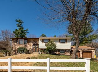 14 Rowan Ct, East Brunswick, NJ 08816