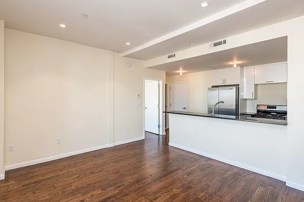 Rented by Nooklyn NYC LLC | media 5