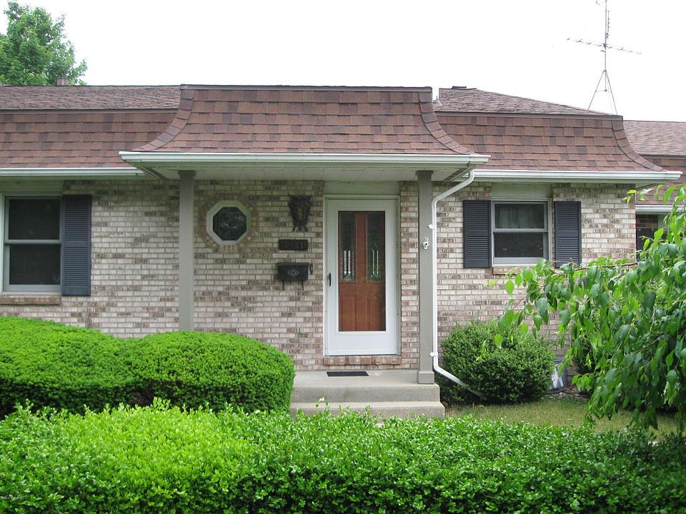 1st image of 2521 Stratford Dr