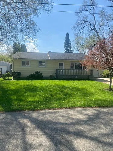 3634 Roosevelt Cir Photo 1