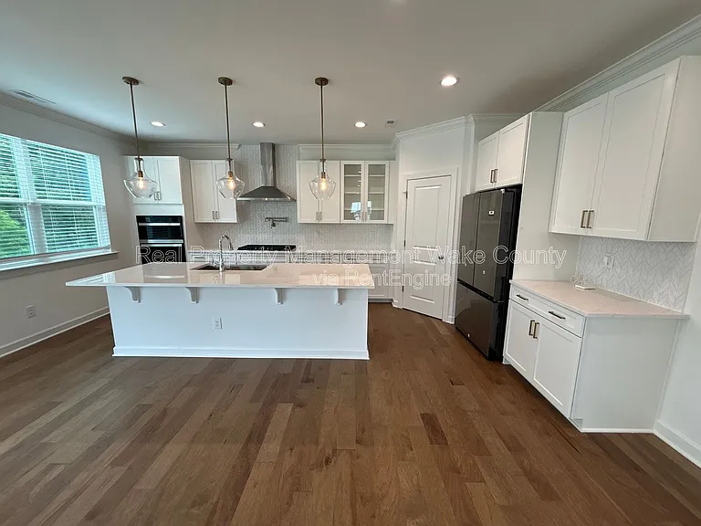 156 Sargents St — Photo 14