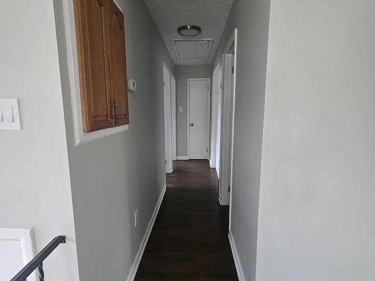 151 Shenandoah Blvd — Photo 4