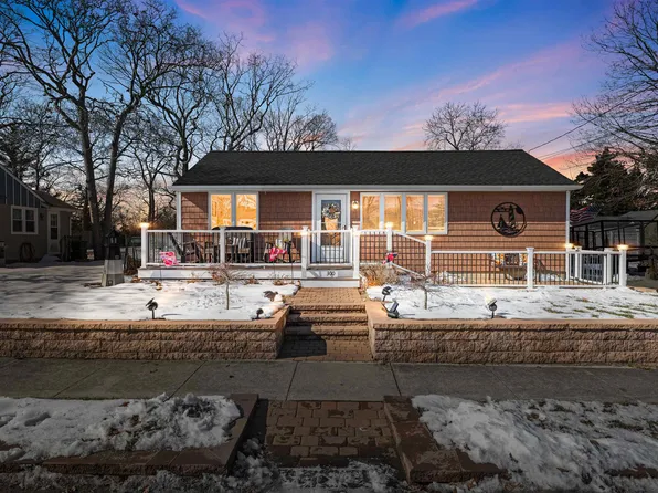 300 Eldredge Ave, Cape May, NJ 08204