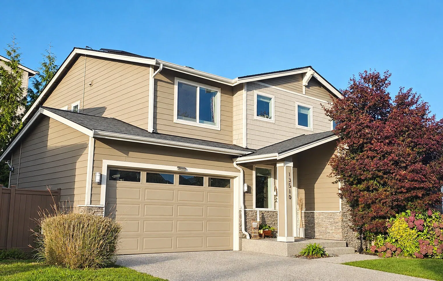 4 bed, 2240 sqft, $4,795 — Photo 1