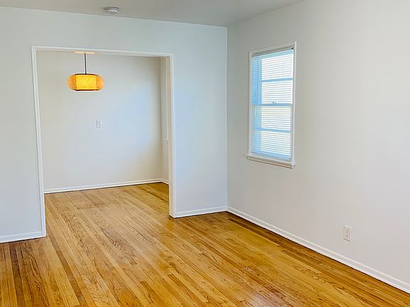 2nd image of 1044 14th St #C