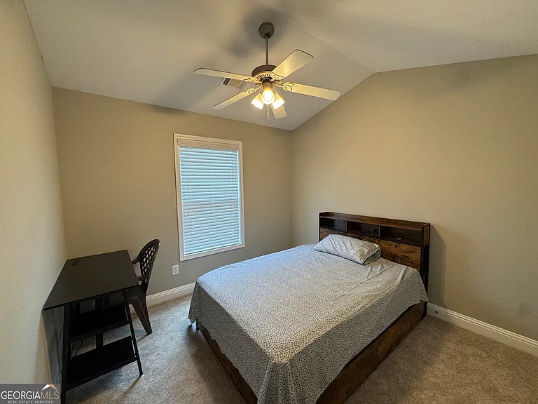 255 Oconee River Cir — Photo 16