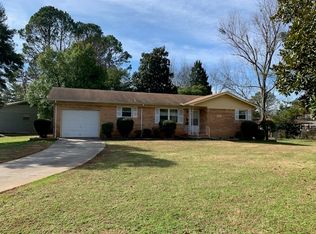 2621 Landsdale Dr NW, Huntsville, AL 35810