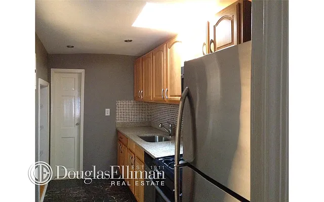 Rented by Douglas Elliman | media 11