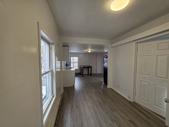 5th image of 190 Winnikee Ave Floor 2