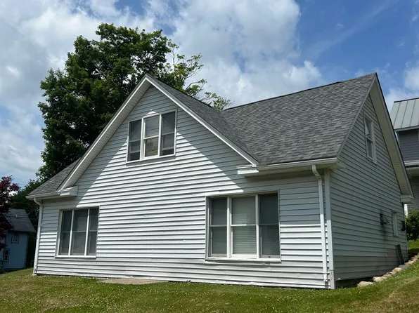 (undisclosed Address), Bantam, CT 06750