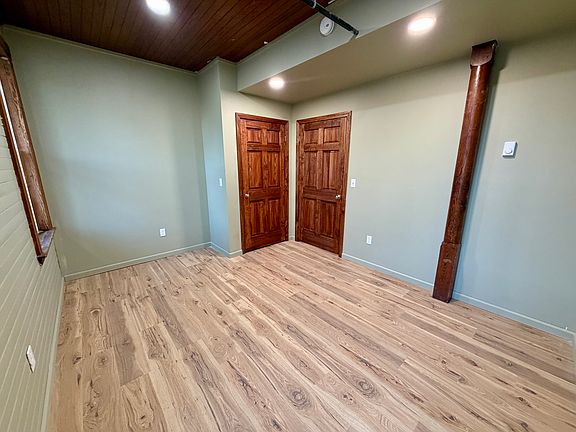 2nd image of 12 Church Rd #1