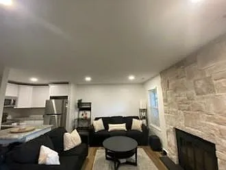 2310 Troy Ct — Photo 4