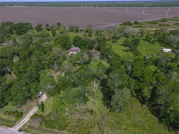 3rd image of 3678 County Road 571