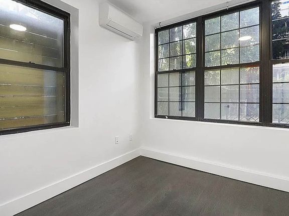 3rd image of 763 Lexington Ave #1A