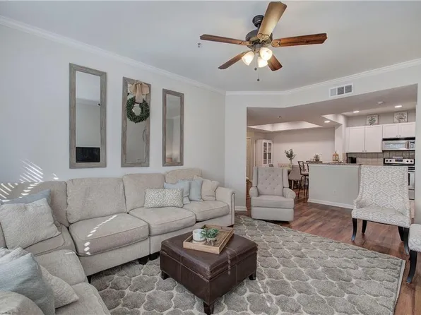 1250 Parkwood Cir SE Unit 300/2107, Atlanta, GA 30339