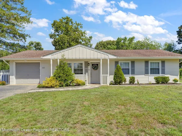 301 Predmore Avenue, Lanoka Harbor, NJ 08734