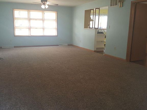 4th image of 1314 N Grand Ave