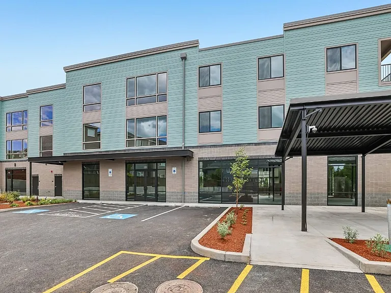 Brand-new 3-Bed, 2-Bath luxury single-level apartment! Bright, open-concept living with modern fi... — Photo 40