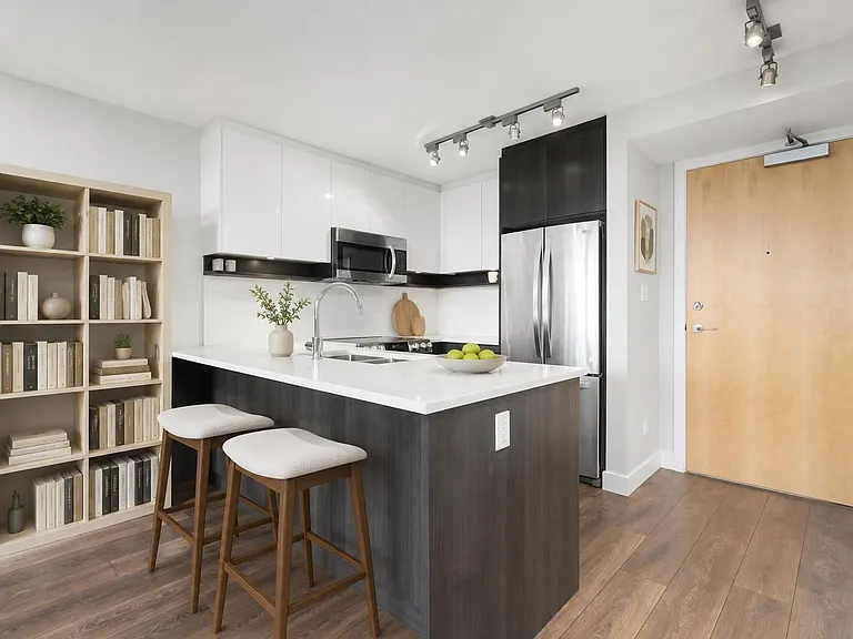 958 Ridgeway Ave #1206 — Photo 3